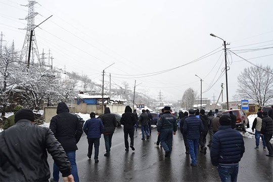 ՋՕՄ-ից «քցվածները». Հարցերը լուծվում են միայն փողոց փակելով. «Ժամանակ»