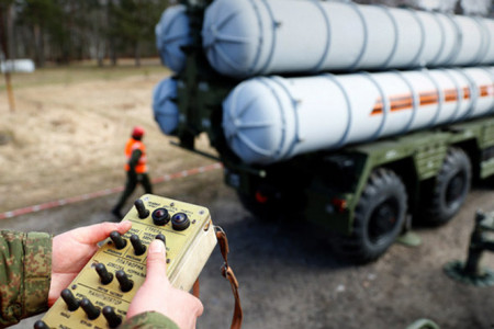 Иран не обращался с заявкой на покупку С-400