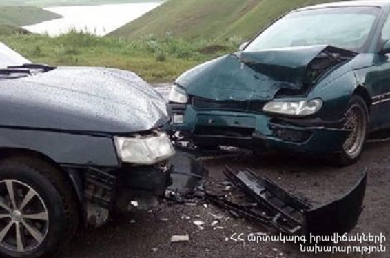 Սիսիան-Երևան ճանապարհին բախվել են «ՎԱԶ-21010»-ը և «Opel Omega»-ն, կան տուժածներ