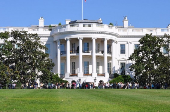 Նետված պայուսակի պատճառով Սպիտակ տունը շրջափակվել է