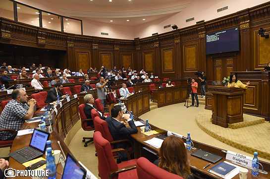 Ես չեմ ասում՝ համատիրությունների ցեղասպանություն անենք, բայց եկեք համատիրությունների կոնցեպտը փոխենք. Նաիրա Զոհրաբյան