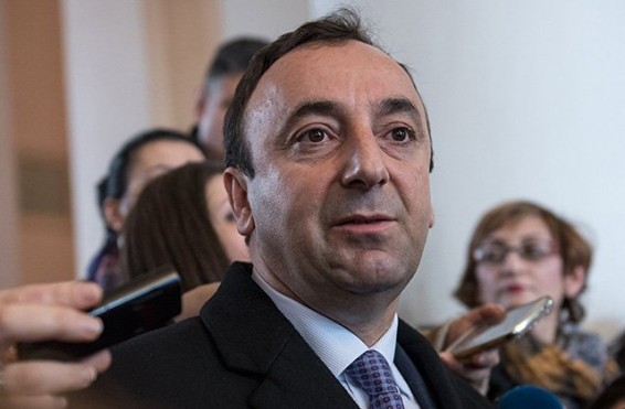 Հրայր Թովմասյանը չի պատրաստվում հրաժարական տալ