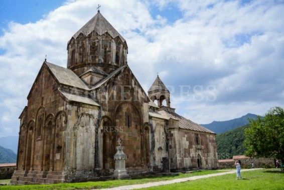 Մասնագետները փորձում են լուծել Գանձասարի Ս. Հովհաննես եկեղեցու կայծակից ճաքած գմբեթի նորոգման հարցը