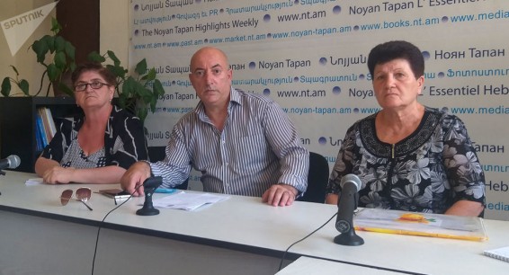 Զոհված զինծառայողների տասնյակ ընտանիքներ դուրս են մնացել տուն ստանալու ցուցակից. Մարոզյան