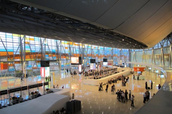 Հնդիկ հետախուզվողը «Զվարթնոց» օդանավակայանից բերման ենթարկվեց