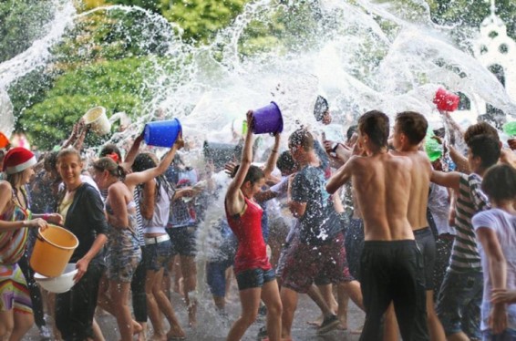 Այսօր Վարդավառ է` Հիսուս Քրիստոսի պայծառակերպության տոնը