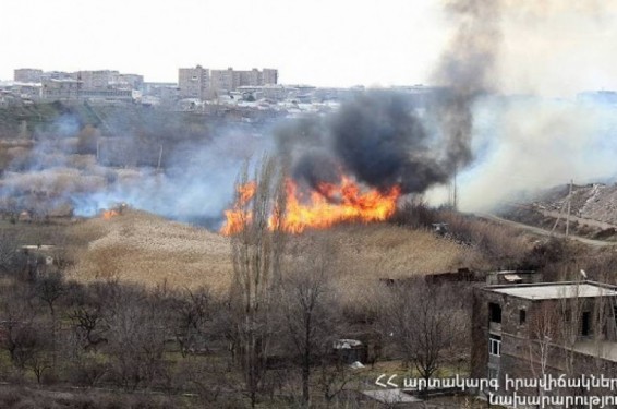 Խոտածածկ տարածքներում բռնկված 47 հրդեհ է գրանցվել. հրշեջ-փրկարարները մարել են դրանք՝ ներգրավելով 53 մարտական հաշվարկ և 1 օպերատիվ խումբ
