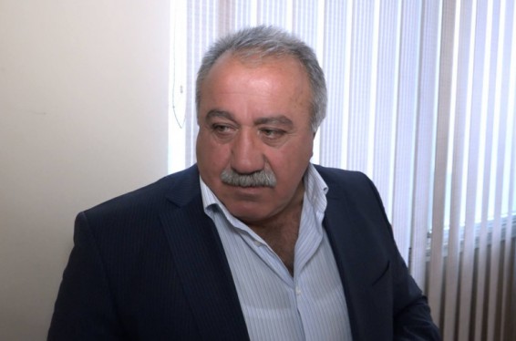 Ես չեմ կարծում, որ հայոց բանակի գեներալը, ով իր կյանքը դրել է հանուն Արցախի, հրաման տա կրակել իր ժողովրդի վրա. Սասուն Միքայելյանը՝ գեներալ Կարապետյանի մասին