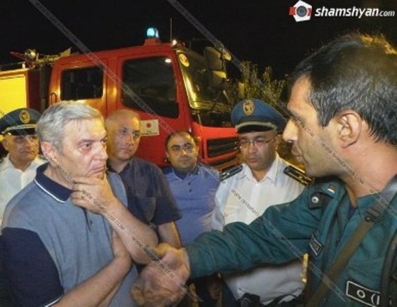 Խոշոր հրդեհ «Ձյունիկ սառնարան» ՍՊԸ-ում. հրդեհը տարածվել է մի քանի հարկերում. դեպքի վայրում է նախարար Ցոլակյանը