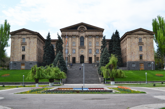 ՀՀ դեսպանների ամենամյա ժողովի մասնակիցների հանդիպումն ԱԺ-ում՝ ուղիղ