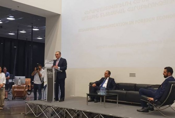 Դեսպանահավաքը չափազանց լավ առիթ է ավելի լայն խոսելու մեր արտաքին քաղաքականության մասին. ԱԳ նախարար