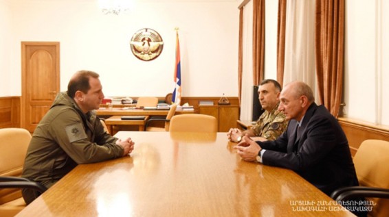 Բակո Սահակյանն ընդունել է Դավիթ Տոնոյանին