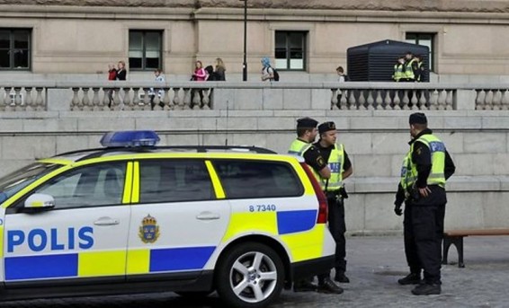 Շվեյցարիայում մահացել է ուղևորների վրա հարձակում գործած տղամարդը