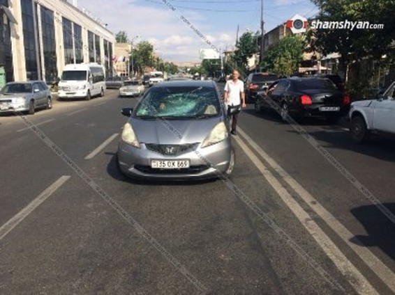 Երեւանում ՊՆ զինծառայողը վրաերթի է ենթարկել հետիոտնին. Վիրավորների թվում են 3 տարեկան և մի քանի ամսական երեխանե