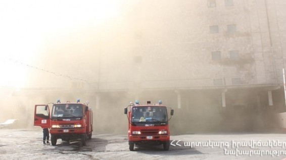Կրկին «Ձյունիկ սառնարան»