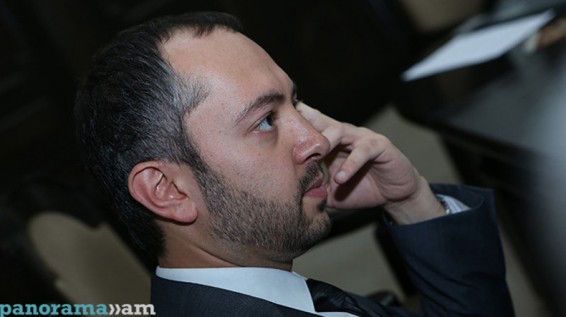 Էդուարդ Աղաջանյան. Երկու պաշտոնյաների գործունեությունը վարչապետին չի գոհացրել