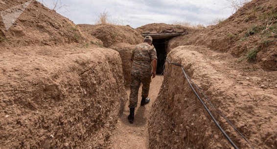 Власти Армении должны отставным военным миллионы долларов — правозащитник