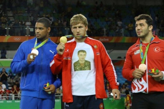 Ռիոյում Արթուր Ալեքսանյանի քայլը հերոսական էր, շնորհակալություն. հերոս Ռոբերտ Աբաջյանի եղբայր