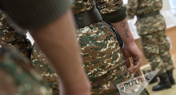 В Армении солдат-срочник самовольно покинул территорию части — его ищут 5 дней