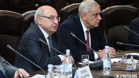Վազգեն Մանուկյան. «Վերնատուն» ակումբը պատկանում է բոլորին