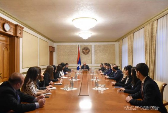 Президент Арцаха принял группу слушателей дипломатической школы МИД Армении