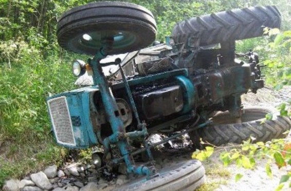 Տրակտորը սարում շրջվել է