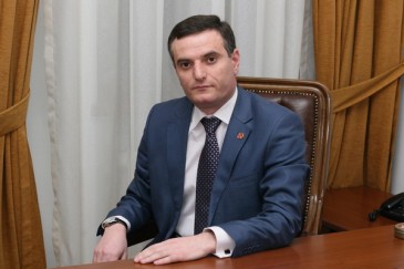 Թավշյա, անարյուն, և անցնցում իշխանափոխության համար ժողովրդավարական Հայաստանը ոչ թե Նիկոլ Փաշինյանին, այլ Սերժ Սարգսյանին է պարտական