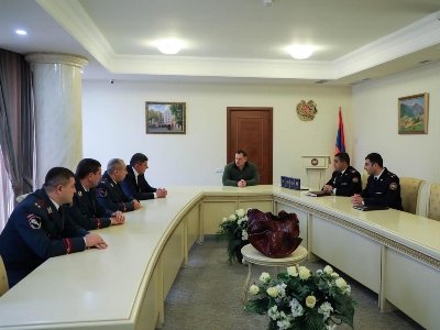 Քննչական կոմիտեի նախագահը պարգեւատրել է Կոտայքի մարզի դատախազի տեղակալին եւ ոստիկանության Կոտայքի բաժնի ծառայողներին