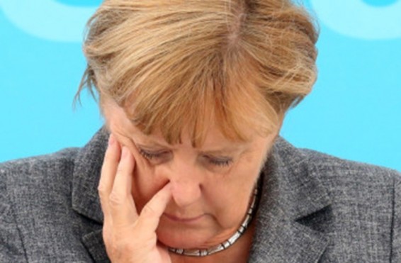 Միգրացիոն քաղաքականության պատճառով Մերկելը կորցնում է գերմանացիների վստահությունը. ԶԼՄ-ներ