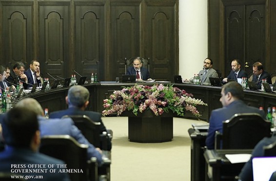 Կառավարությունը դեմ է քաղաքացու շահերը դատարանում նաև իրավաբանի կողմից ներկայացնելու նախագծին