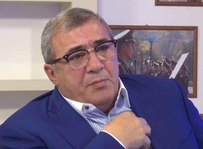 Ռուբեն Հայրապետյանին պատկանող «Զեյթունի կահույքի ֆաբրիկայի» տնօրենը եւ ՀՖՖ-ի տեխնիկական հսկիչը ձերբակալվել են