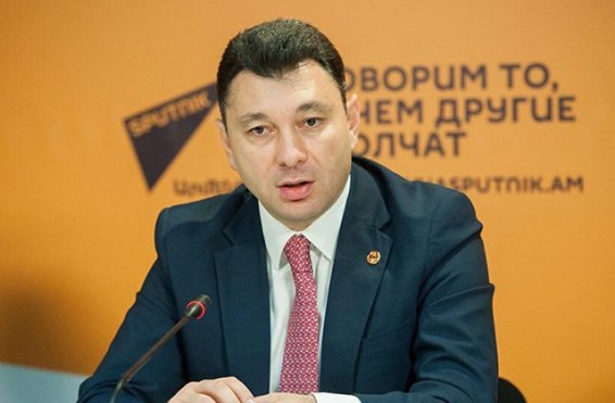 «Լավ չի, պարոն Վարչապետ, հեչ լավ չի». Էդուարդ Շարմազանով
