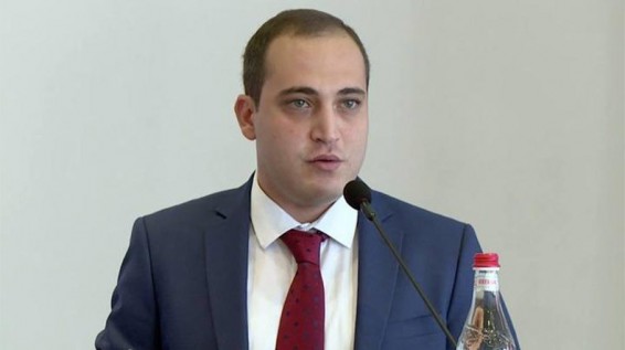 Փաստորեն Արարատ Միրզոյանն ինձանից մեկ ամսվա պարգևատրման գումար է ուզում.Ն.Սամսոնյան
