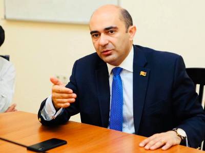 Ով է ամենալավ եւ ով է ամենավատ աշխատող նախարարը` ըստ Էդմոն Մարուքյանի