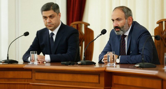 «Дуэль» Пашинян-Ванецян: «Встречи апер» требует не втягивать его в политические разборки