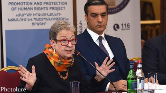 ԵՄ դեսպան․ Լինում են իրավիճակներ, երբ տեսնում ենք ճնշումներ լրատվամիջոցի նկատմամբ