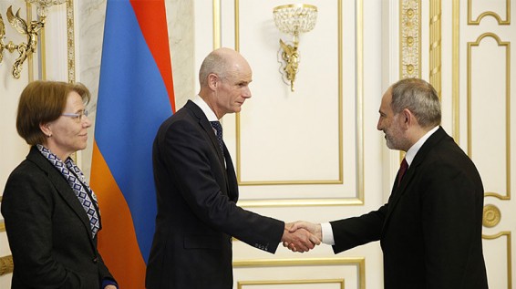 Никол Пашинян и Стеф Блок обсудили перспективы развития армяно-нидерландских отношений