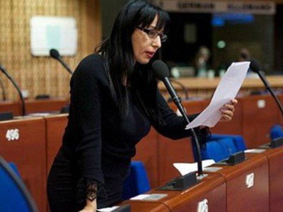 «Ըստ Ալիեւի, ժողովրդավարությունը խնձոր չէ, որ գնաս շուկայից գնես». Նաիրա Զոհրաբյանը՝ ԵԽԽՎ-ում