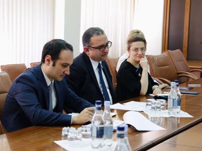 Կանաչ տնտեսությունից` մինչև արտադրողականություն. Նախարարը ՎԶԵԲ փոխնախագահի հետ քննարկել է համագործակցության օրակարգը