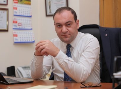 ԱԺ աշխատակազմը հաստատեց. Արարատ Միրզոյանը պարբերաբար հանդիպում է ՍԴ դատավորների հետ. Արսեն Բաբայան