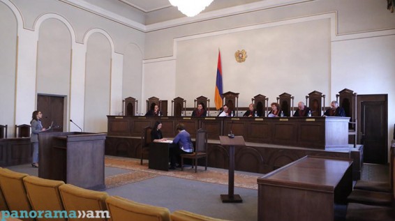 ՍԴ նիստին դատավորներ Վահե Գրիգորյանն ու Ֆելիքս Թոխյանը ներկա չեն