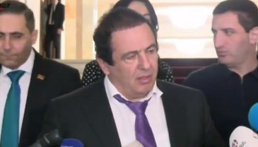 «Դատարկ-դատարկ խոսում են». Ծառուկյանը՝ Փաշինյանի հետ քաղաքական առևտրի մասին