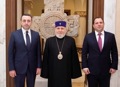 Ամենայն Հայոց Կաթողիկոսն ընդունել է Վրաստանի պաշտպանության նախարարին