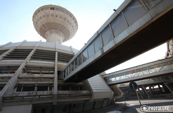 «Զվարթնոց» օդանավակայանից՝ ոստիիկանություն