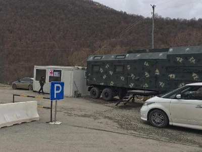 ՀՀ-ԱՀ հսկիչ անցակետերում բուժանձնակազմի համար վագոն-տնակներ են տեղադրվել