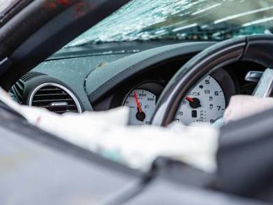 Առինջ-Ջրվեժ ճանապարհին «Nissan Teana»-ն բախվել է բետոնե արգելապատնեշին. Վարորդը մահացել է