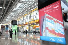 Փողերս հետ տվեք, ես գնում եմ. լարված իրավիճակ «Զվարթոց» օդանավակայանում