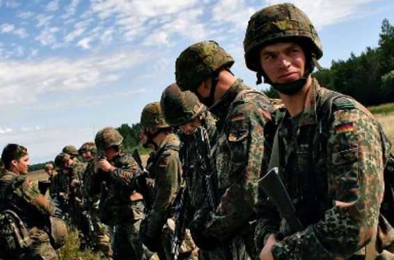 Die Welt. Ավելի քան 60 ենթադրյալ իսլամիստներ ծառայության են անցել բունդեսվերում