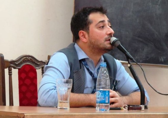 Թալանել են Ավետ Բարսեղյանի աներոջ տունը. հափշտակել են մոտ 110 հազար ԱՄՆ դոլարի ոսկյա զարդեր և գումար