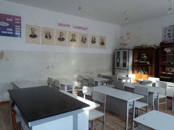 Երեւանի դպրոցների 60 տոկոսը վերանորոգման կարիք ունի. քաղաքապետ